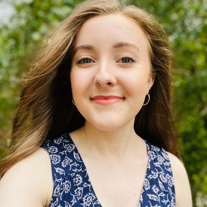 Meet your Posher, Bella